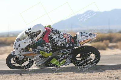 media/Nov-02-2025-CVMA (Sun) [[337aff29ab]]/Race 16-Formula Twins-Formula 40 UL(Holeshot)/